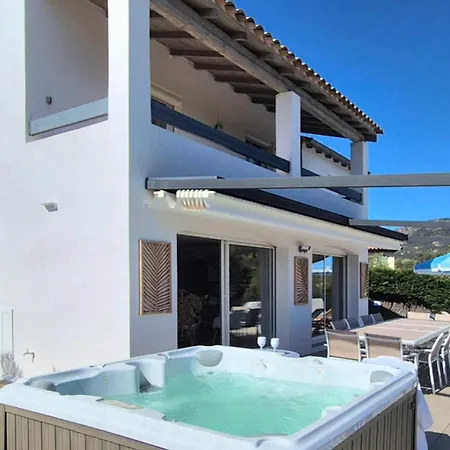 Willa La Bohem'azur Golfe St Tropez 170m2 5 Piscine Magnifique Vue Degagee Deco Boheme Chic *