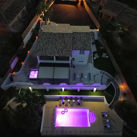 Villa La Bohem'azur Golfe St Tropez 170m2 5 Piscine Magnifique Vue Degagee Deco Boheme Chic