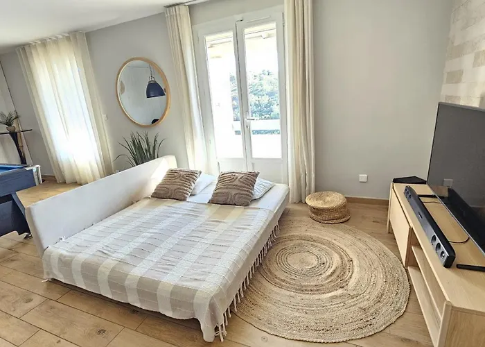 Villa La Bohem'azur Golfe St Tropez 170m2 5 Piscine Magnifique Vue Dégagée Déco Bohème Chic *