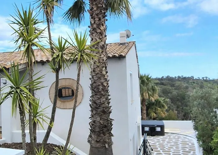 La Bohem'azur Golfe St Tropez 170m2 5 Piscine Magnifique Vue Dégagée Déco Bohème Chic Sainte-Maxime