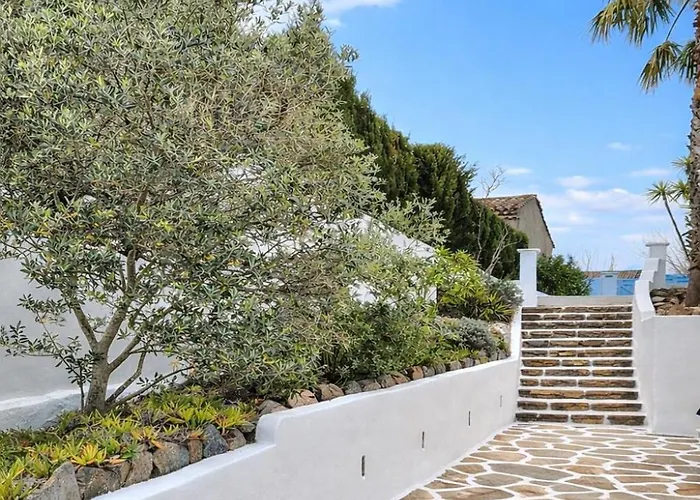La Bohem'azur Golfe St Tropez 170m2 5 Piscine Magnifique Vue Dégagée Déco Bohème Chic