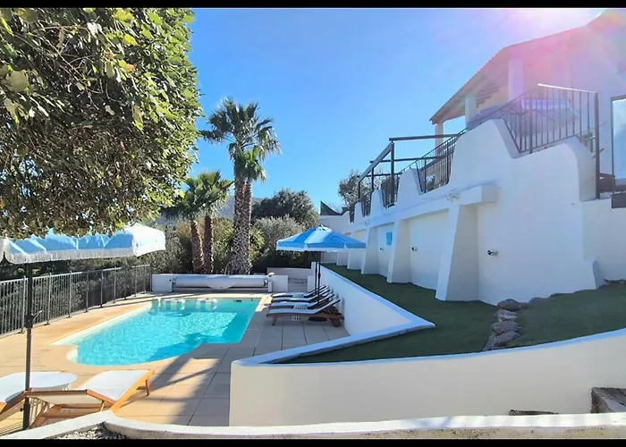 La Bohem'azur Golfe St Tropez 170m2 5 Piscine Magnifique Vue Dégagée Déco Bohème Chic Villa *