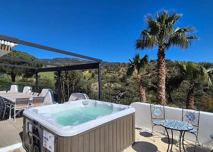 La Bohem'azur Golfe St Tropez 170m2 5 Piscine Magnifique Vue Dégagée Déco Bohème Chic