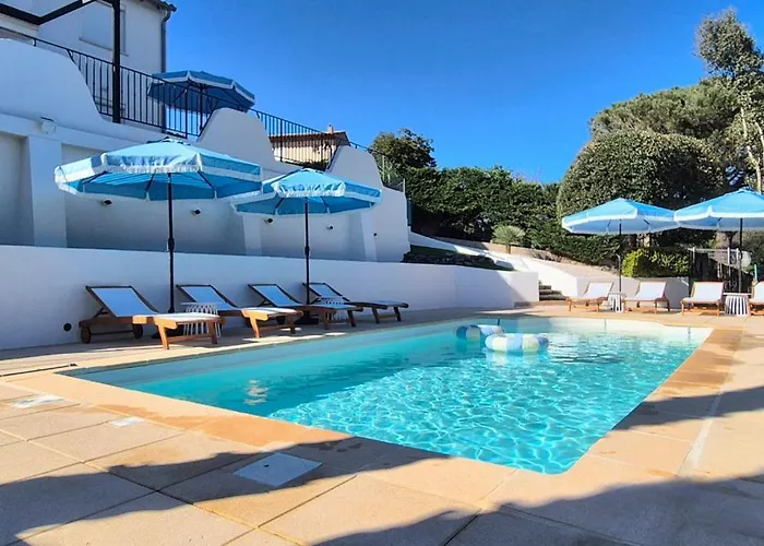 La Bohem'azur Golfe St Tropez 170m2 5 Piscine Magnifique Vue Dégagée Déco Bohème Chic *